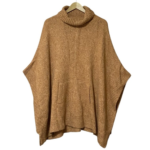 J.Crew Women’s L/XL Wool Blend Turtleneck Poncho Tan NWT Cozy Relaxed Fit - Picture 2 of 11